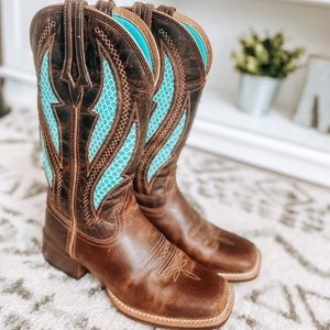 Women’s Ariat ATS cowboy/ western boots